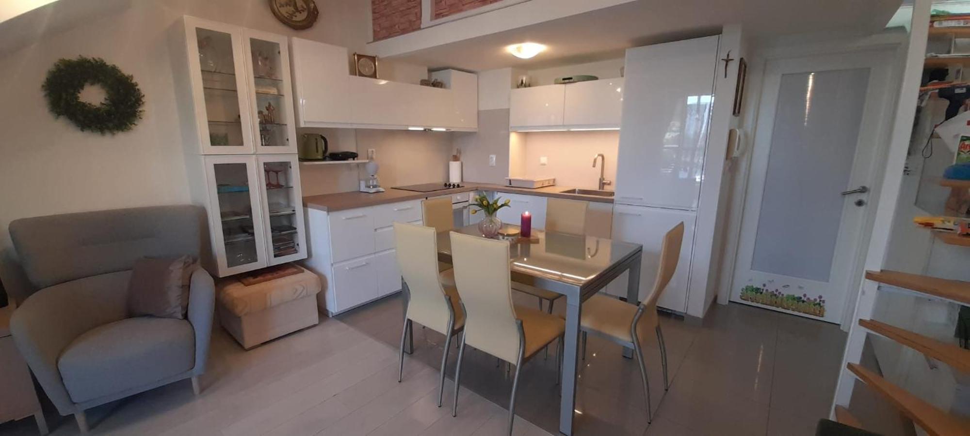 Apartment Sea View Mouth Cetina Omis Exterior photo